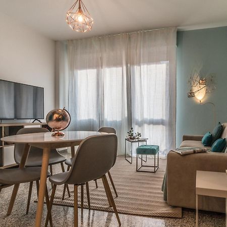 Boutique Apartments Collection-L'Attimo Fuggente Сассари Экстерьер фото