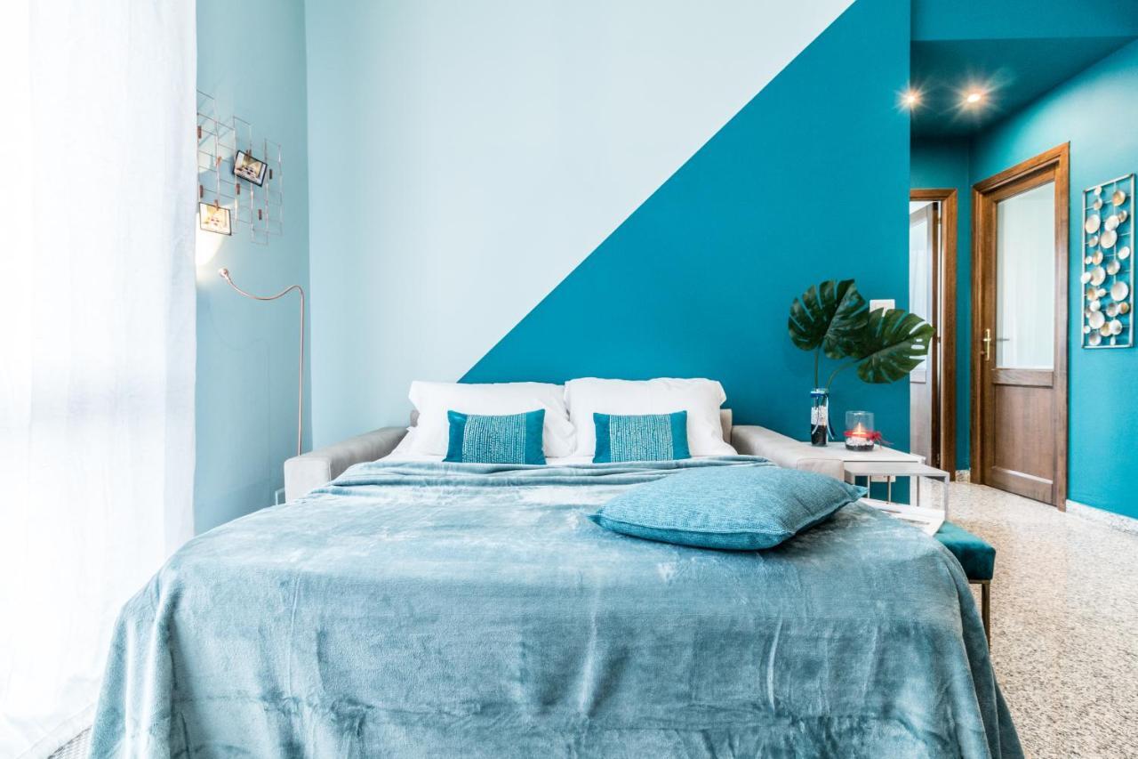 Boutique Apartments Collection-L'Attimo Fuggente Сассари Экстерьер фото