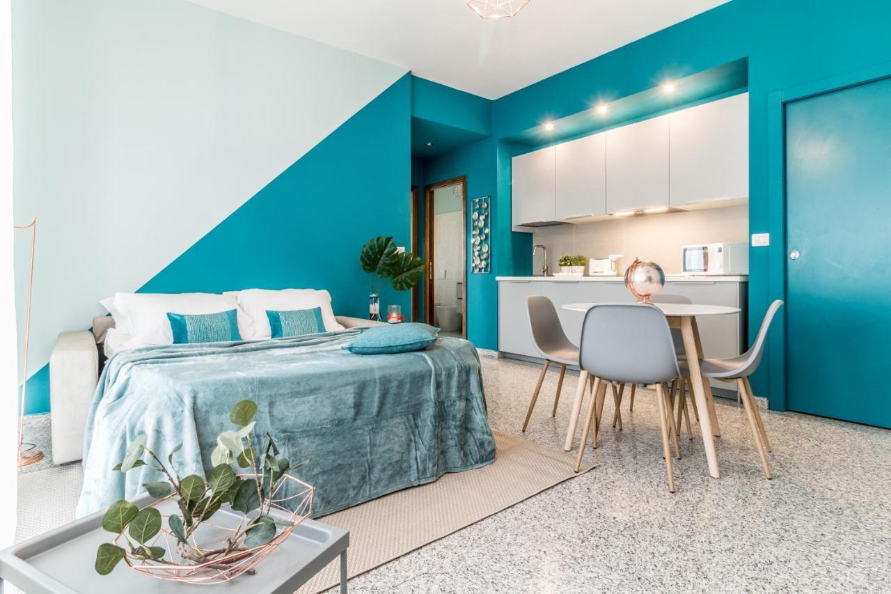 Boutique Apartments Collection-L'Attimo Fuggente Сассари Экстерьер фото