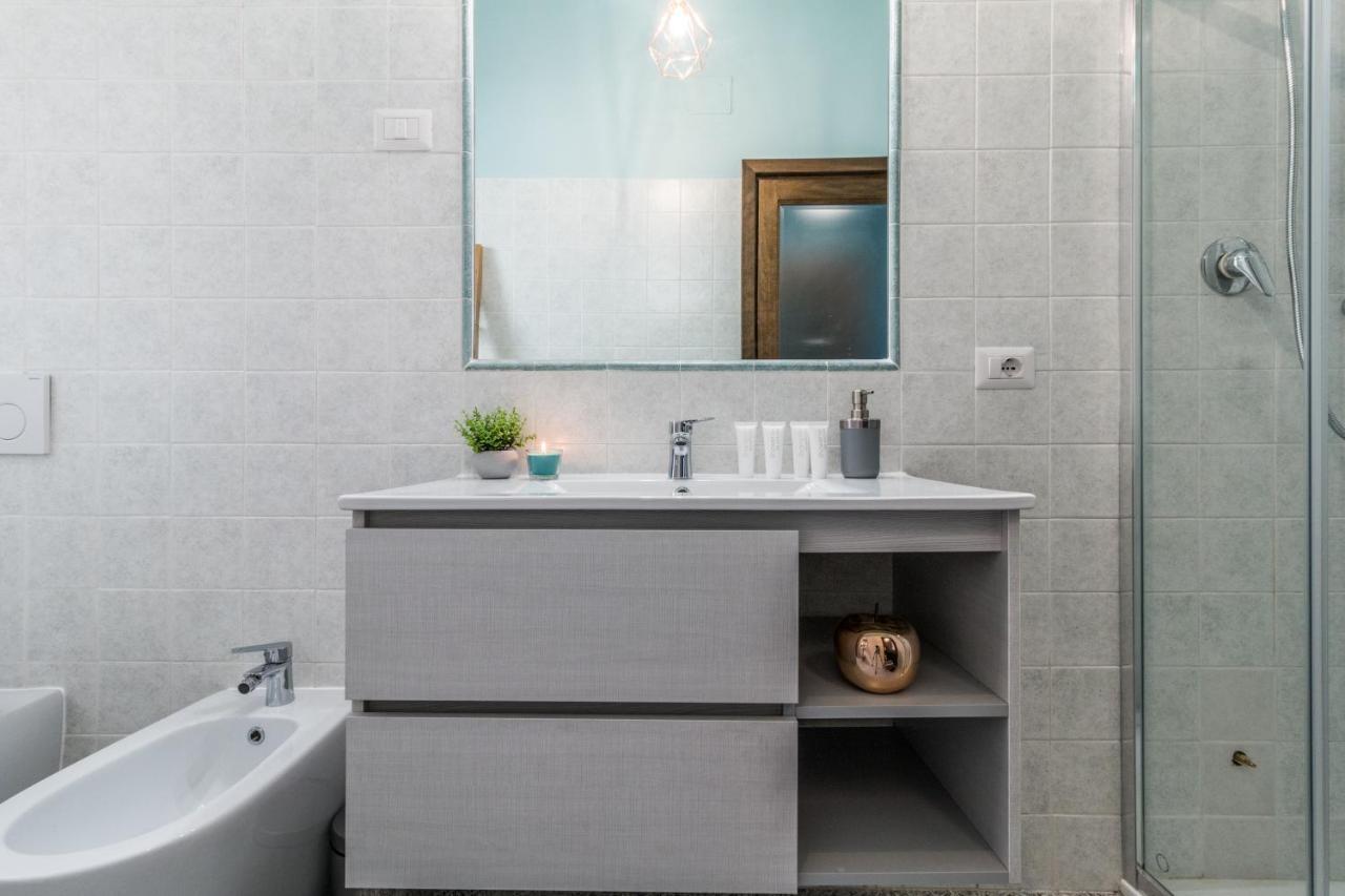 Boutique Apartments Collection-L'Attimo Fuggente Сассари Экстерьер фото